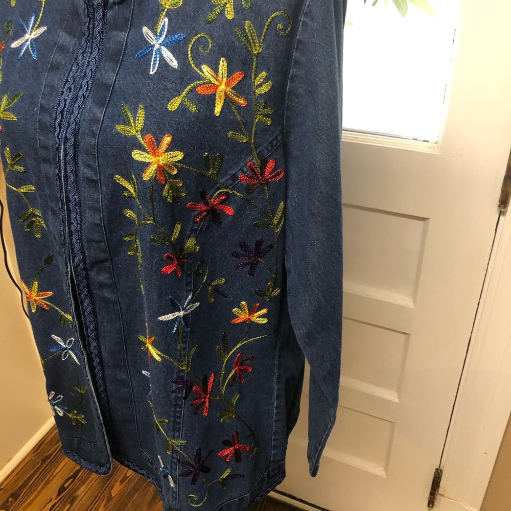 Gunit Fashions embroidered front denim jacket - Picture 5 of 11
